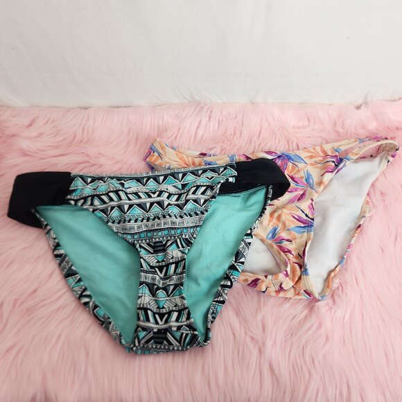 Arizona Jean Co. Blue & Pink Floral Geometric Bikini Bottoms Swim wear - Picture 1 of 5